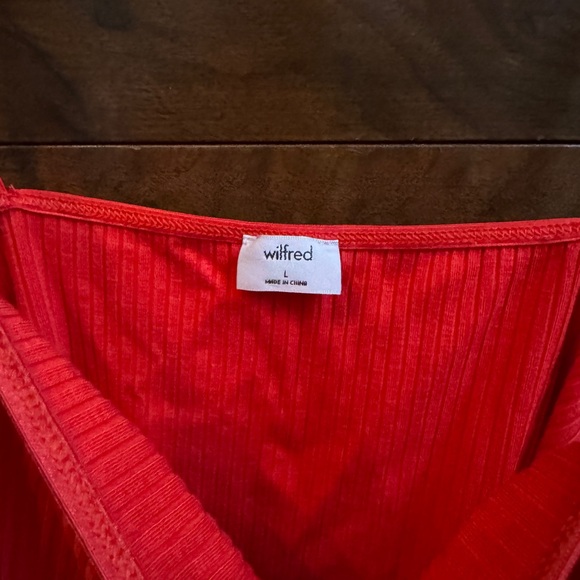 Aritzia Scarlet Ribbed Tank Top - Picture 3 of 4